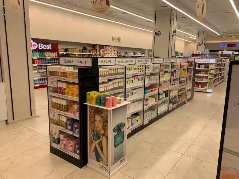 ריהוט ותצוגה לחנויות תיצוג מבית פלרם פור יו