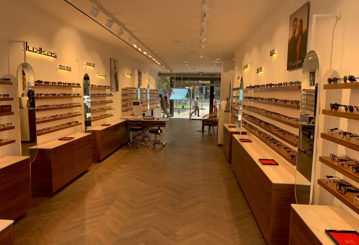 optical center 7