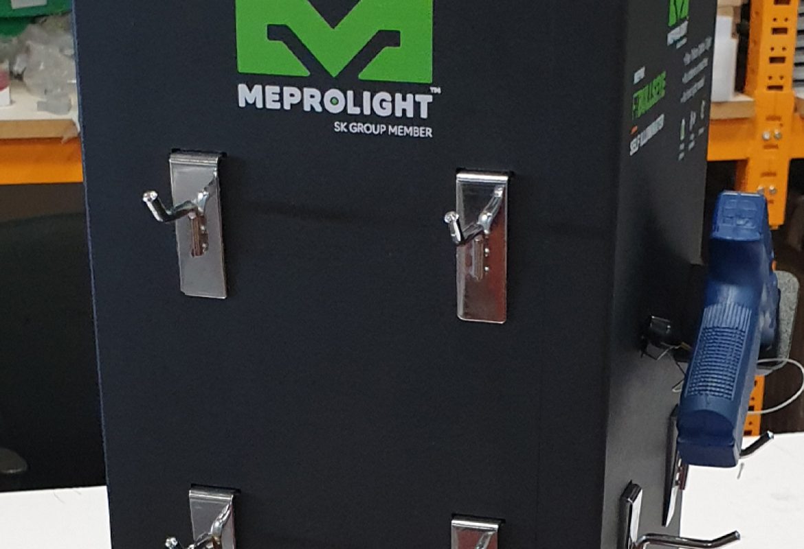 סטנדים _meprolight